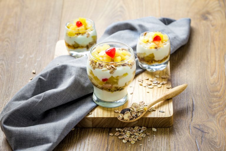IMG_3124-768x512 IMG_3124-768x512 Foto dessert yoghurt buah dan granola, foto makanan sehat jasa fotografi jakarta Jasa fotografi jakarta IMG 3124